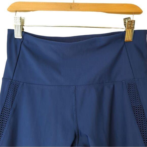 Lorna Jane Exertion Core Crop Leggings Marine Blue - Picture 7 of 10